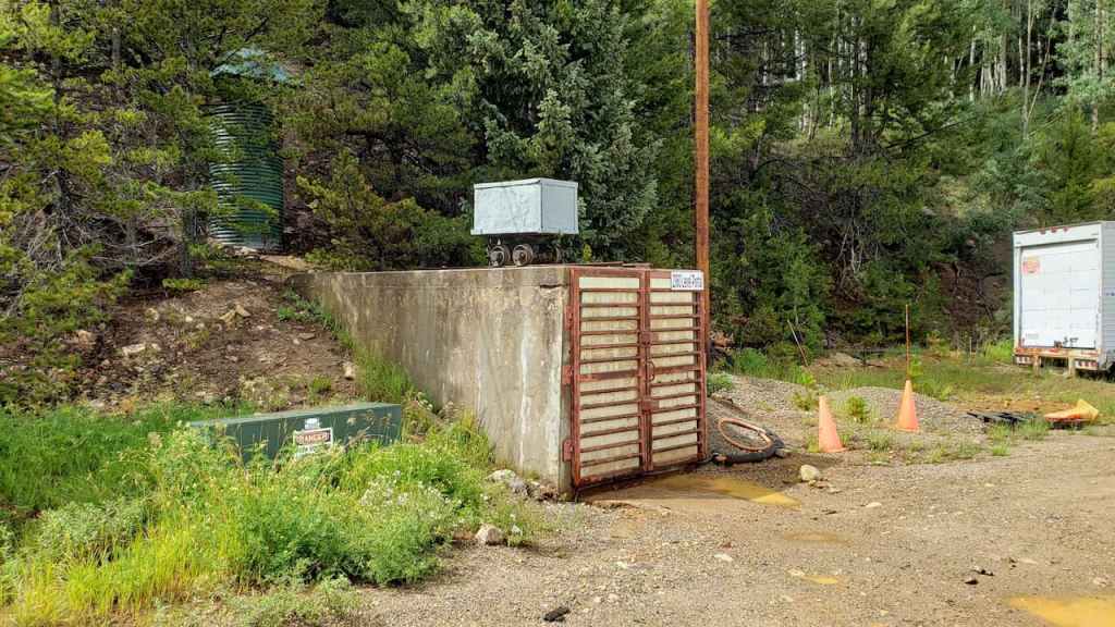 2160-Level portal Keystone Mine on Mount Emmons